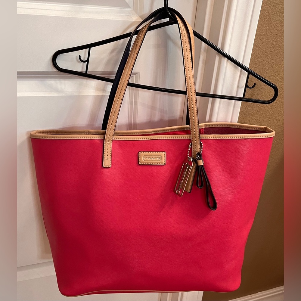 Coach Park Metro leather tote pomegranate pink EUC - Picture 6 of 16